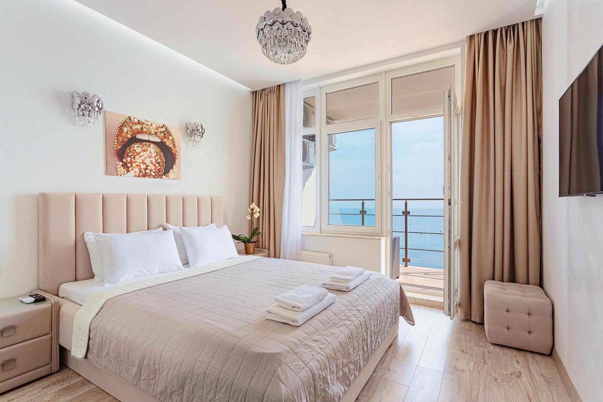 Direct sea view Apartment Odesa Exterior foto