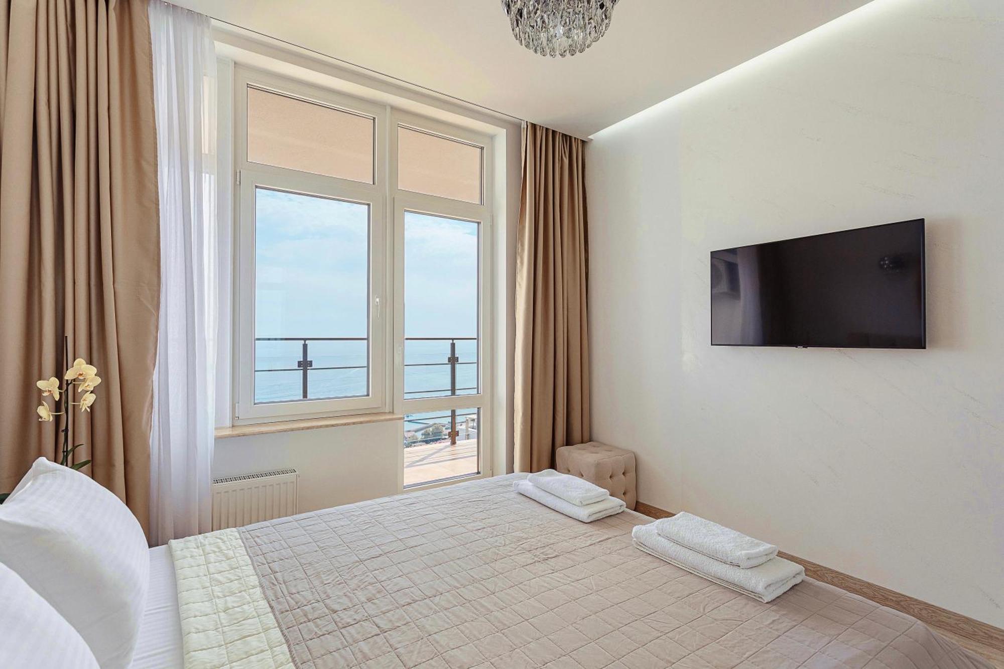 Direct sea view Apartment Odesa Exterior foto